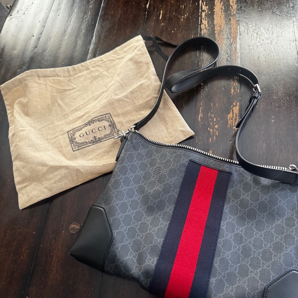 Gucci Bag - Supreme Shoulder - Sherry Line